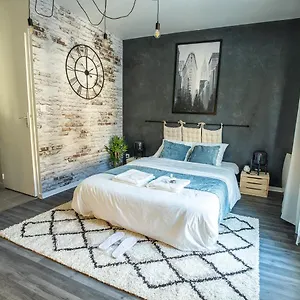 Appartement STUDIO NEW-YORK - Proche Aéroport CDG, Astérix, Paris, Moussy-le-Vieux